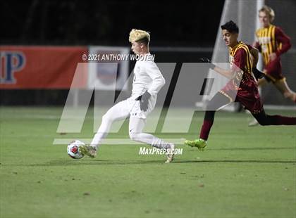 Thumbnail 1 in Hickory vs. Western Alamance (NCHSAA 3A Final) photogallery.
