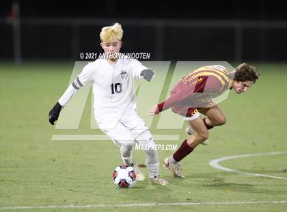 Thumbnail 2 in Hickory vs. Western Alamance (NCHSAA 3A Final) photogallery.