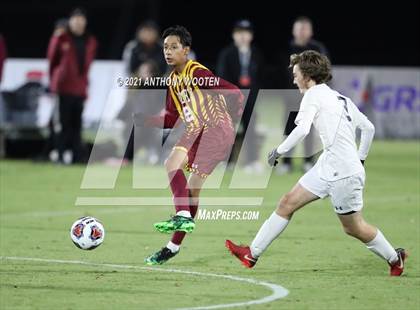 Thumbnail 1 in Hickory vs. Western Alamance (NCHSAA 3A Final) photogallery.