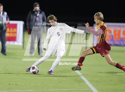 Thumbnail 1 in Hickory vs. Western Alamance (NCHSAA 3A Final) photogallery.