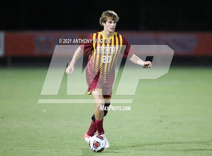 Thumbnail 2 in Hickory vs. Western Alamance (NCHSAA 3A Final) photogallery.