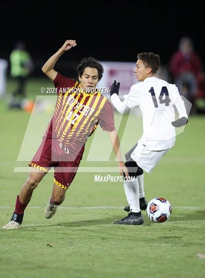 Thumbnail 3 in Hickory vs. Western Alamance (NCHSAA 3A Final) photogallery.