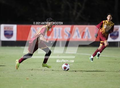 Thumbnail 2 in Hickory vs. Western Alamance (NCHSAA 3A Final) photogallery.