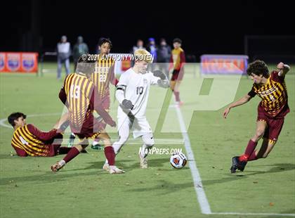 Thumbnail 3 in Hickory vs. Western Alamance (NCHSAA 3A Final) photogallery.