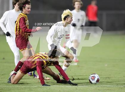 Thumbnail 3 in Hickory vs. Western Alamance (NCHSAA 3A Final) photogallery.
