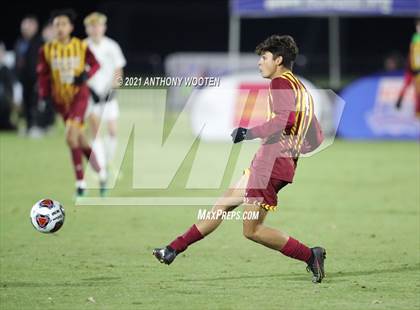 Thumbnail 2 in Hickory vs. Western Alamance (NCHSAA 3A Final) photogallery.