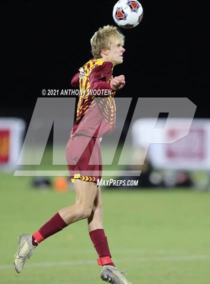 Thumbnail 2 in Hickory vs. Western Alamance (NCHSAA 3A Final) photogallery.