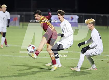 Thumbnail 1 in Hickory vs. Western Alamance (NCHSAA 3A Final) photogallery.