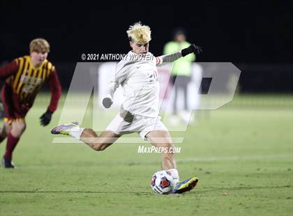 Thumbnail 3 in Hickory vs. Western Alamance (NCHSAA 3A Final) photogallery.