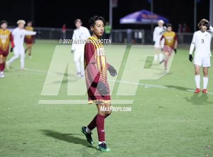 Thumbnail 2 in Hickory vs. Western Alamance (NCHSAA 3A Final) photogallery.