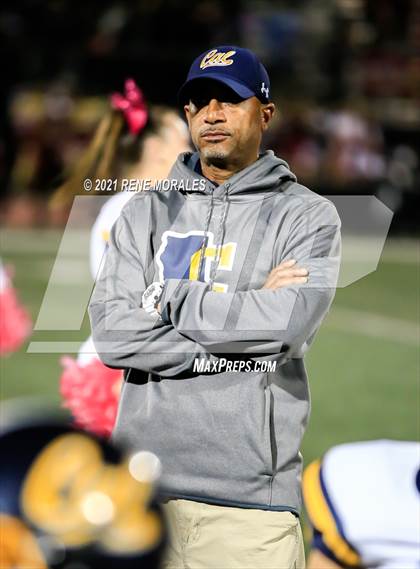 Thumbnail 2 in California vs La Serna photogallery.