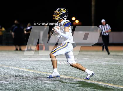 Thumbnail 3 in California vs La Serna photogallery.