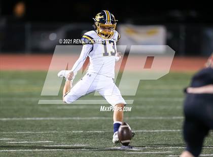 Thumbnail 1 in California vs La Serna photogallery.