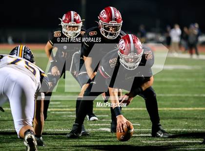 Thumbnail 2 in California vs La Serna photogallery.
