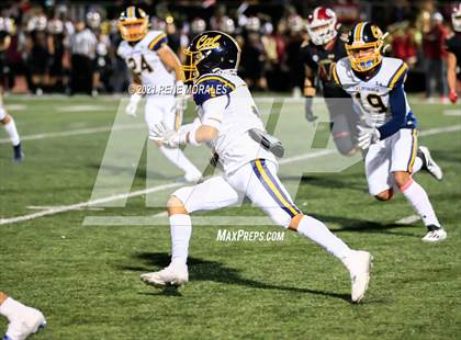 Thumbnail 2 in California vs La Serna photogallery.