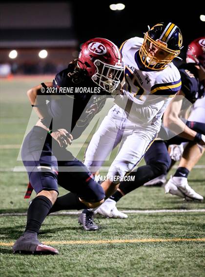 Thumbnail 3 in California vs La Serna photogallery.