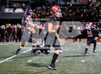 Thumbnail 2 in California vs La Serna photogallery.