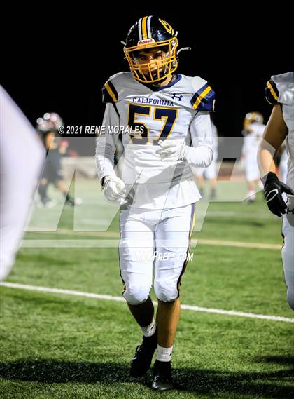 Thumbnail 1 in California vs La Serna photogallery.
