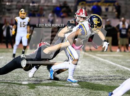 Thumbnail 2 in California vs La Serna photogallery.