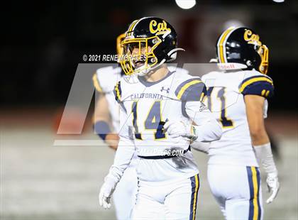 Thumbnail 3 in California vs La Serna photogallery.
