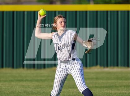 Thumbnail 3 in Collierville @ Arlington photogallery.