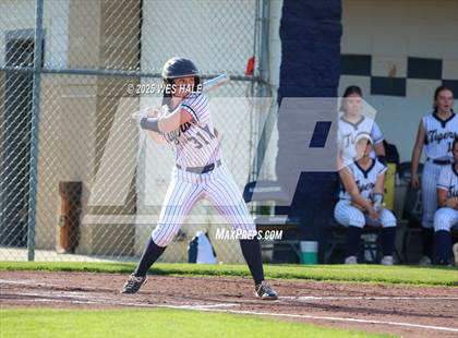 Thumbnail 2 in Collierville @ Arlington photogallery.