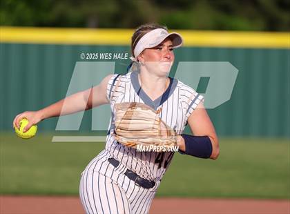 Thumbnail 1 in Collierville @ Arlington photogallery.