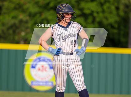Thumbnail 2 in Collierville @ Arlington photogallery.