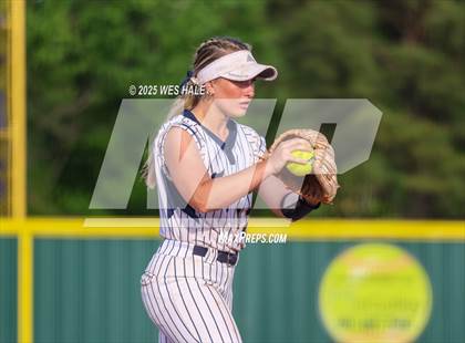 Thumbnail 3 in Collierville @ Arlington photogallery.