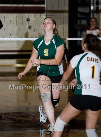 Thumbnail 3 in Davis @ Modesto photogallery.