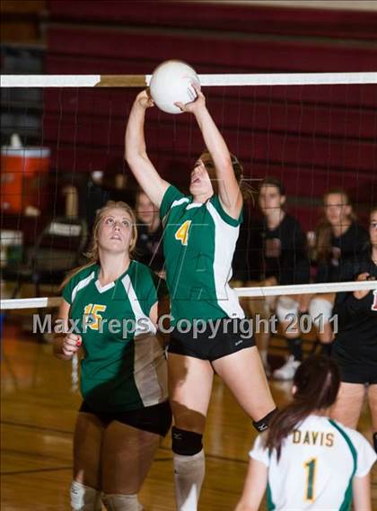 Thumbnail 3 in Davis @ Modesto photogallery.