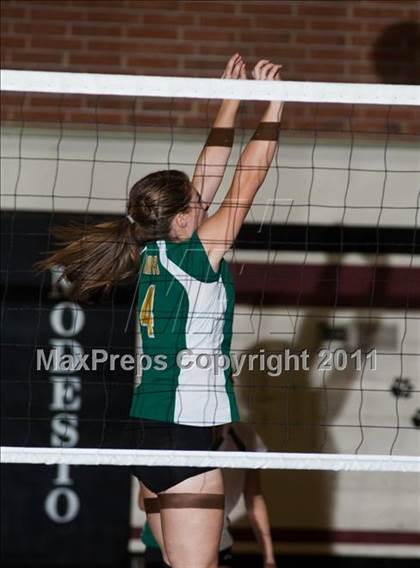 Thumbnail 1 in Davis @ Modesto photogallery.