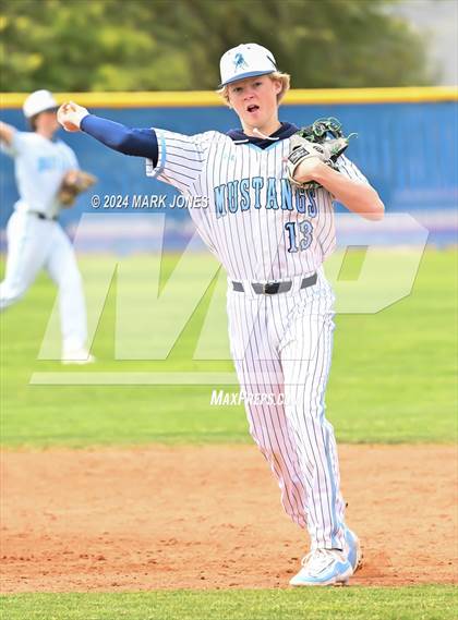 Thumbnail 2 in Page vs. Ralston Valley (Coach Bob) photogallery.