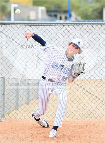 Thumbnail 2 in Page vs. Ralston Valley (Coach Bob) photogallery.