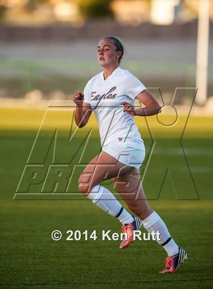 Thumbnail 3 in Eldorado vs. La Cueva photogallery.