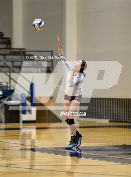 Thumbnail 2 in Houston [Sam] vs Highlands photogallery.