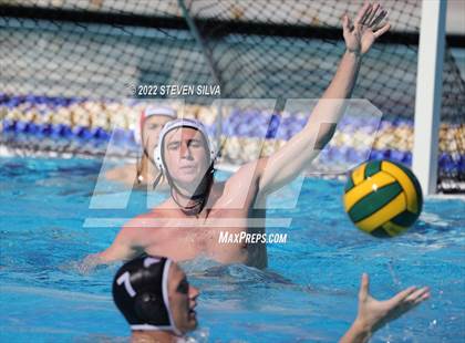 Thumbnail 2 in Ramona vs. Santa Fe Christian (CIF SDS Division 3 Final) photogallery.