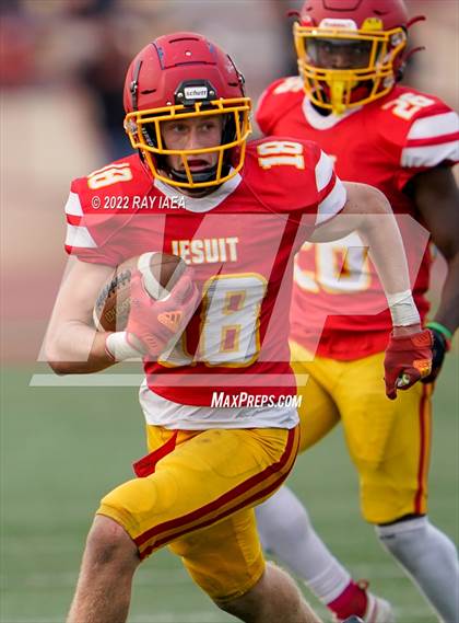 Thumbnail 1 in JV: Jesuit vs. Christian Brothers (Holy Bowl) photogallery.