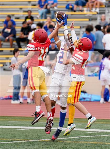 Thumbnail 3 in JV: Jesuit vs. Christian Brothers (Holy Bowl) photogallery.