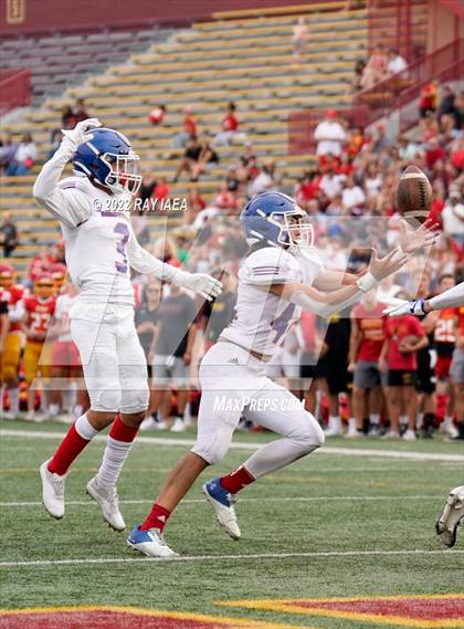 Thumbnail 1 in JV: Jesuit vs. Christian Brothers (Holy Bowl) photogallery.