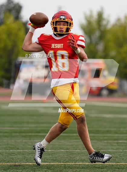 Thumbnail 3 in JV: Jesuit vs. Christian Brothers (Holy Bowl) photogallery.