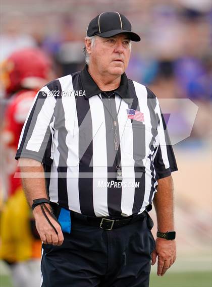 Thumbnail 2 in JV: Jesuit vs. Christian Brothers (Holy Bowl) photogallery.