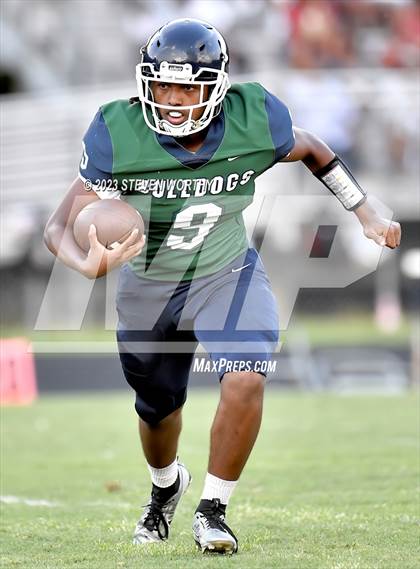 Thumbnail 3 in Enloe @ Southeast Raleigh photogallery.