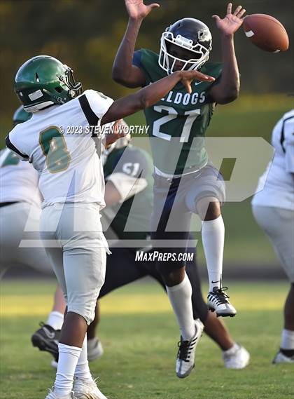 Thumbnail 2 in Enloe @ Southeast Raleigh photogallery.