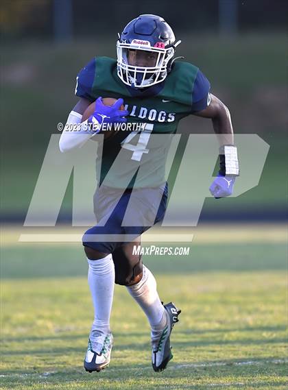Thumbnail 2 in Enloe @ Southeast Raleigh photogallery.