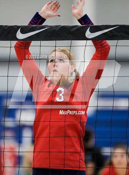 Thumbnail 1 in Central vs Viewpoint (Nike Tournament of Champions) photogallery.