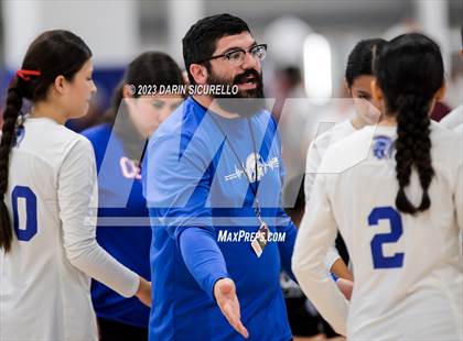 Thumbnail 2 in Central vs Viewpoint (Nike Tournament of Champions) photogallery.