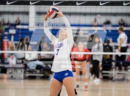 Thumbnail 3 in Central vs Viewpoint (Nike Tournament of Champions) photogallery.