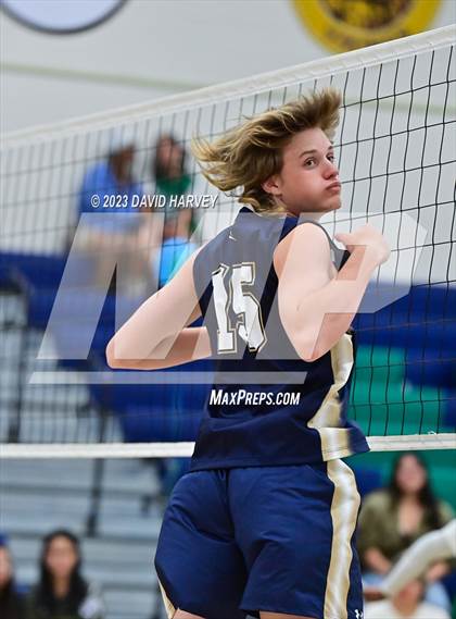 Thumbnail 1 in Mullen vs Kennedy photogallery.