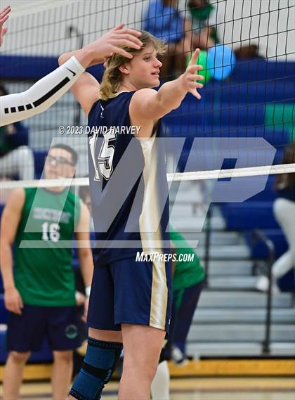 Thumbnail 2 in Mullen vs Kennedy photogallery.